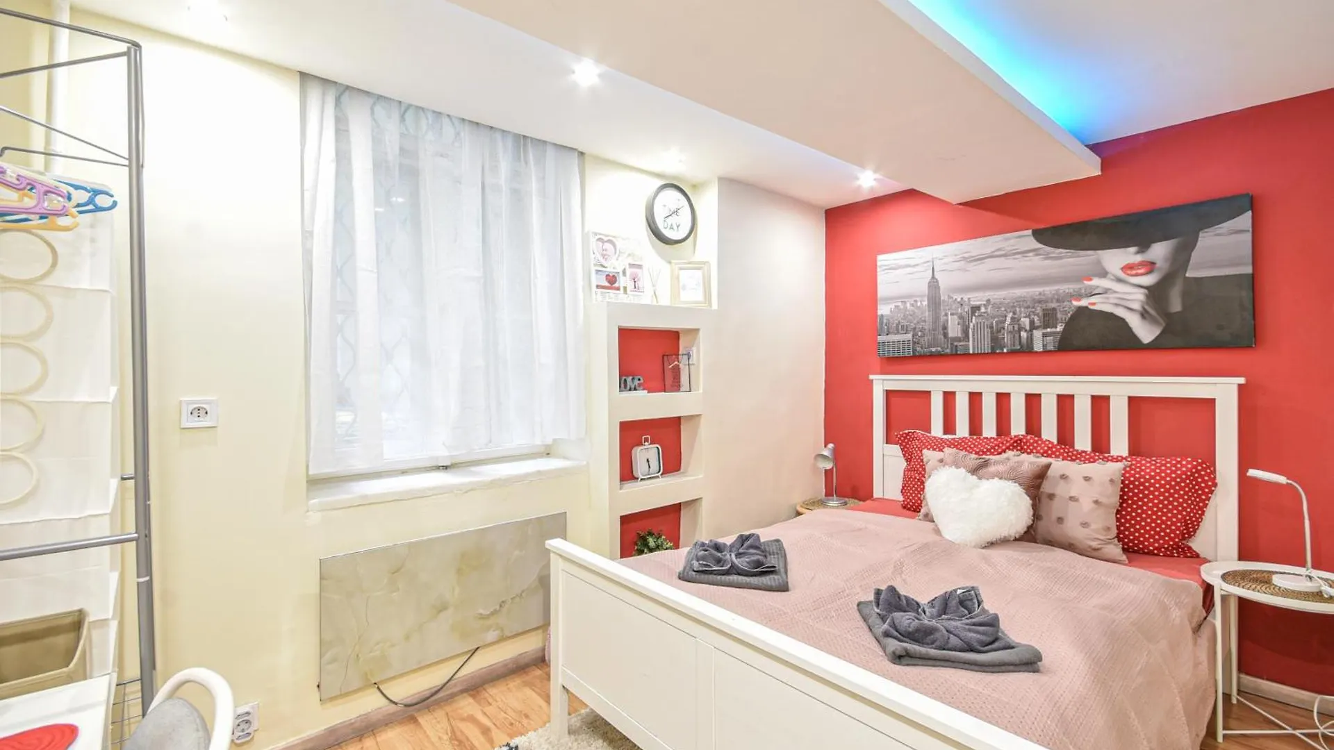 W46 - With 3 Bedrooms 2Ac Max8 In Centrum Budapest Apartment