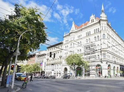 Apartment W46 - With 3 Bedrooms 2Ac Max8 In Centrum Budapest Hungary