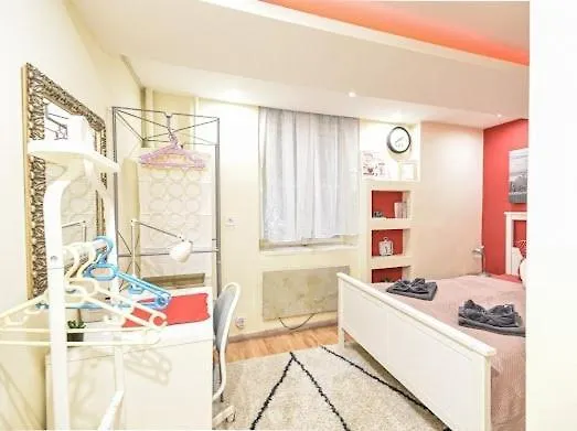 W46 - With 3 Bedrooms 2Ac Max8 In Centrum Budapest Hungary