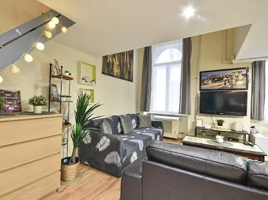 W46 - With 3 Bedrooms 2Ac Max8 In Centrum Budapest Apartment